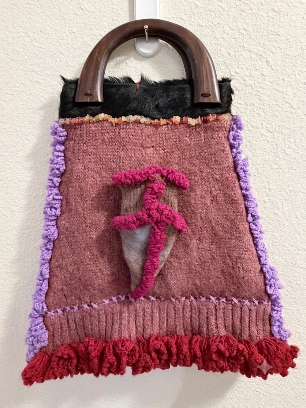 NEW Handmade Artisan Knit Tote Bag Natural Stone Beaded Floral Purse Wood Handle - Picture 2 of 11